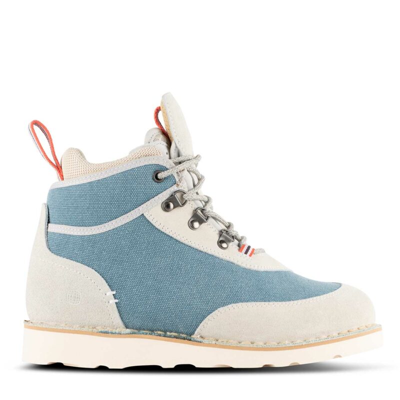 SAFARI MUCKS